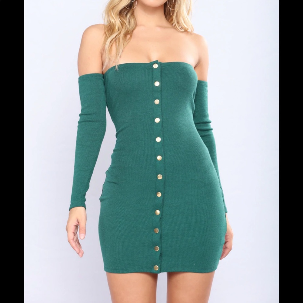 🆕 Never Worn Off The Shoulder Fashion Nova Dress